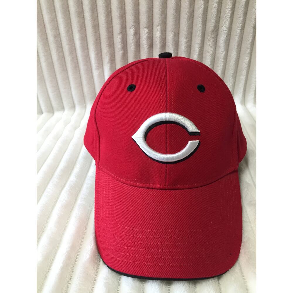 Cincinnati's T.E.I. Reds "C" Adjustable Slap back Baseball Cap Hat Red (MAC68)